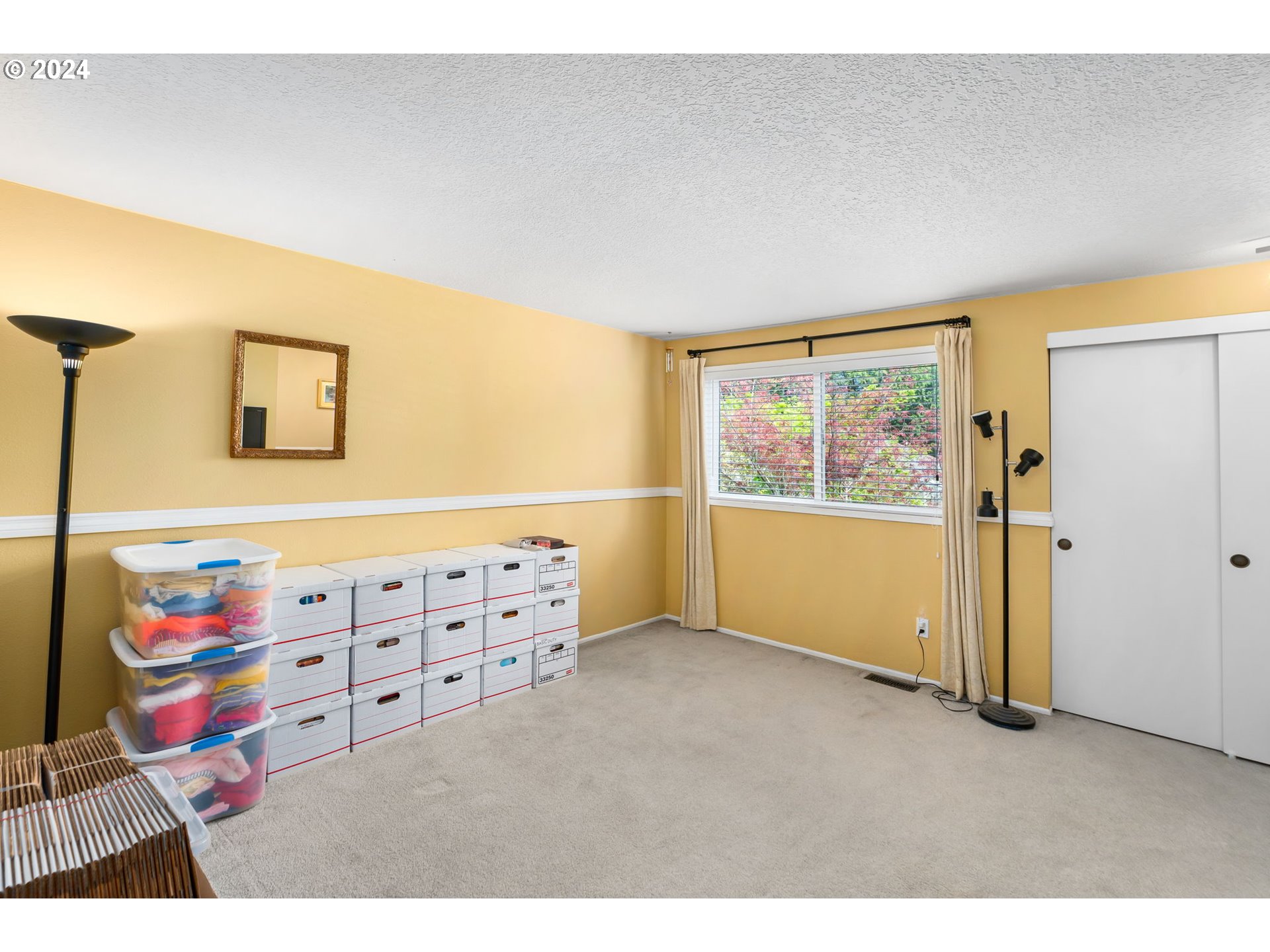 4880 Southwest Scholls Ferry Road, Unit 7 Portland, OR 97225 - Photo 13 of 22 Laundry