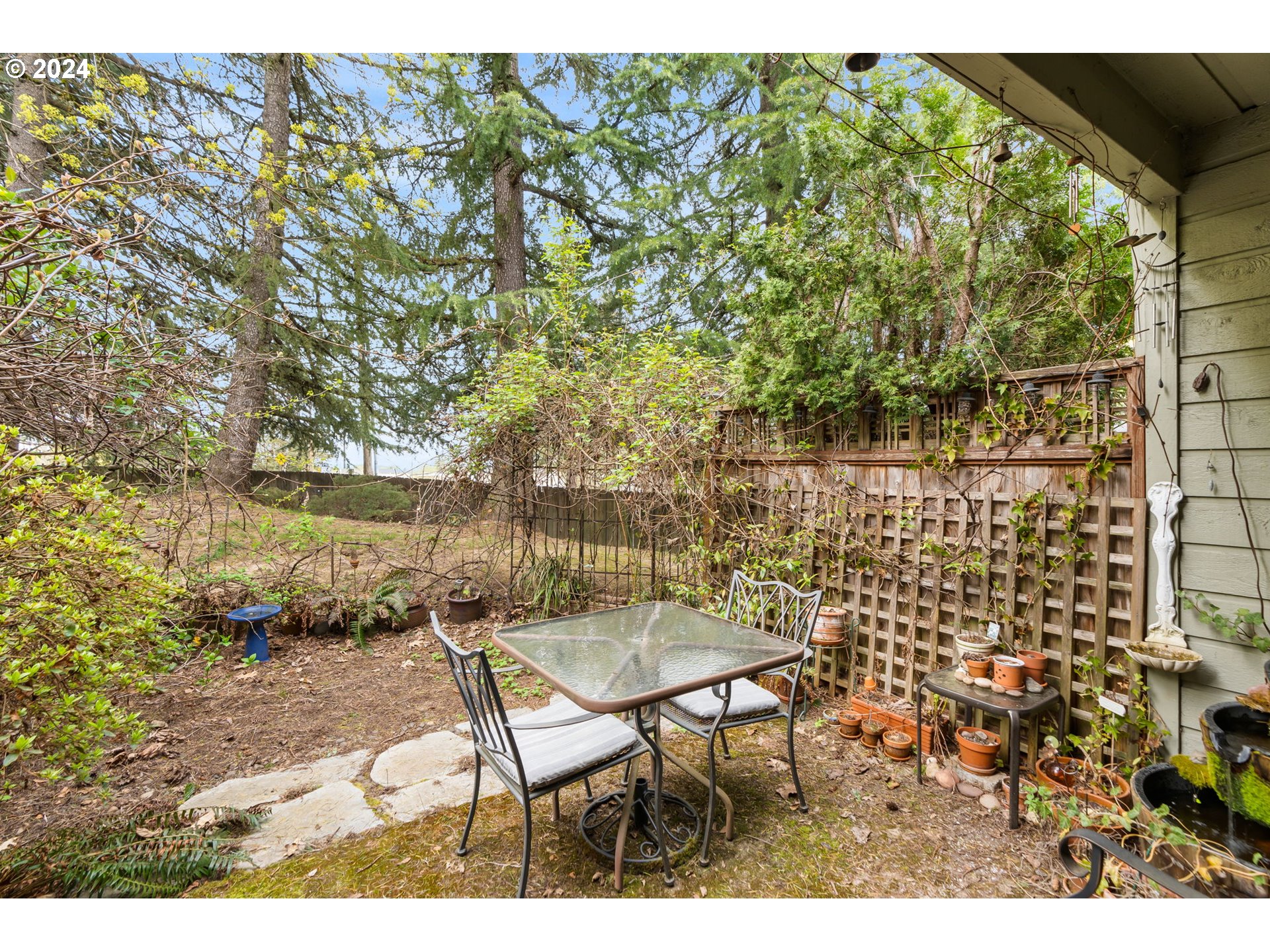 4880 Southwest Scholls Ferry Road, Unit 7 Portland, OR 97225 - Photo 9 of 22 Exterior