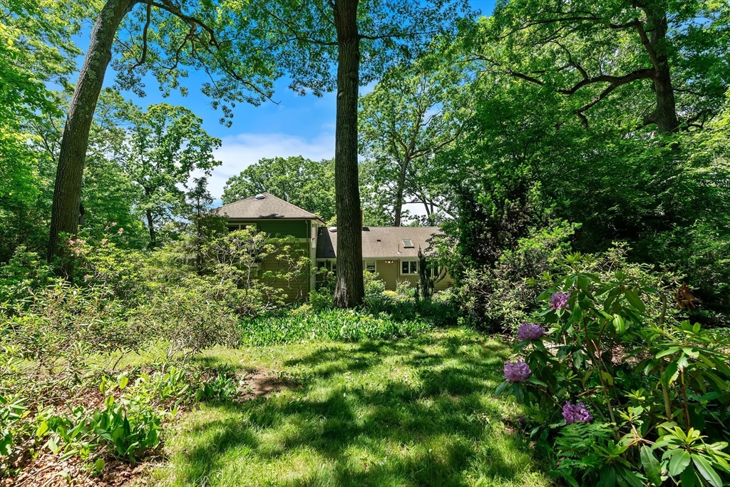 42 Temple Road Wellesley, MA 02482 - Photo 40 of 40