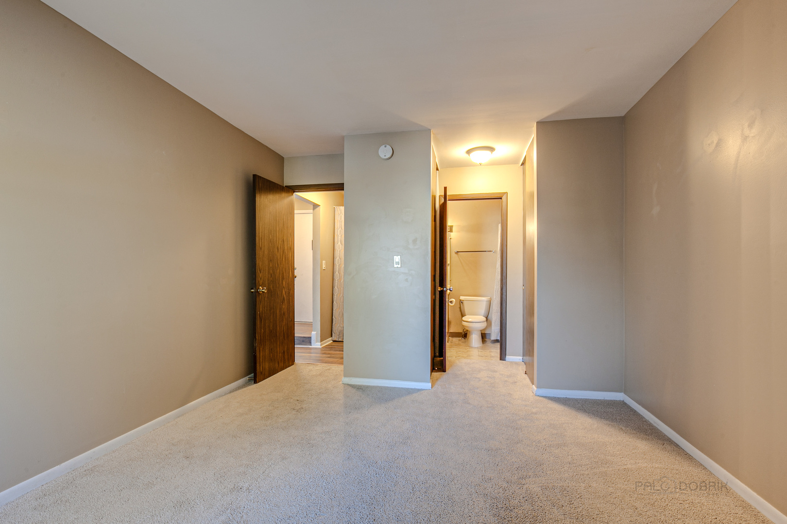 663 Beth Court Gurnee, IL 60031 - Photo 11 of 26 a view of an empty room with a window