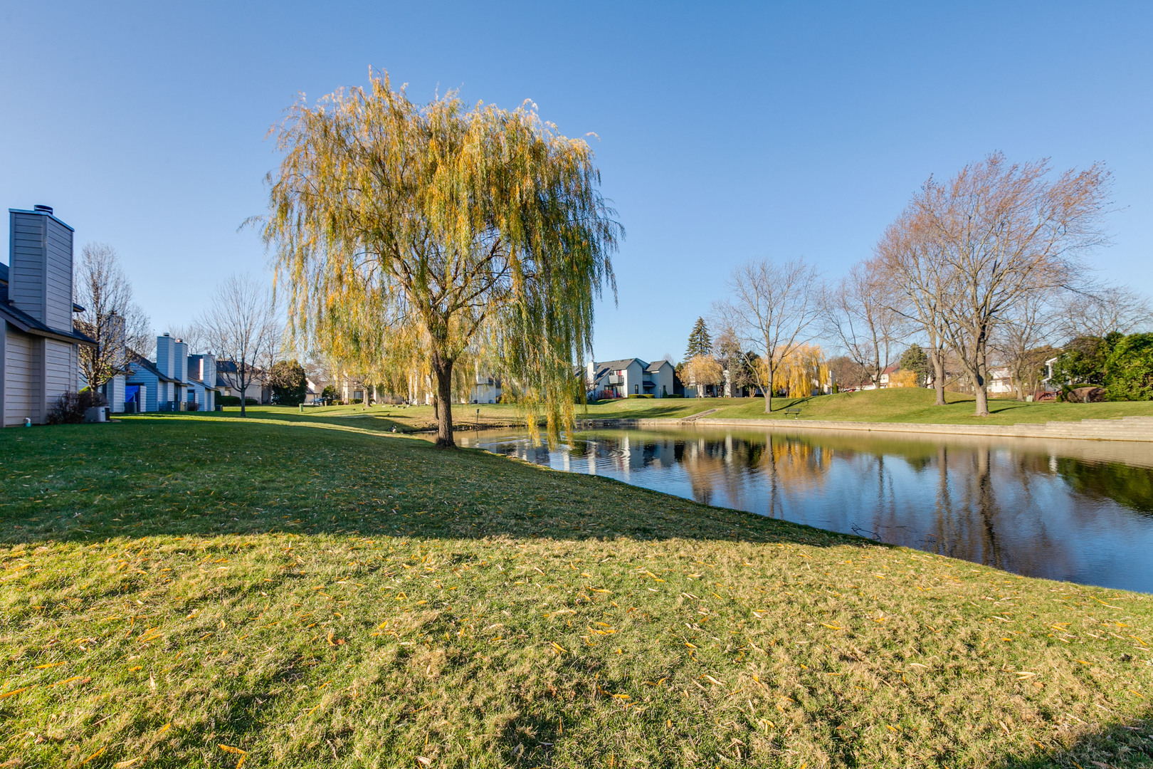 663 Beth Court Gurnee, IL 60031 - Photo 24 of 26 a view of a lake with houses