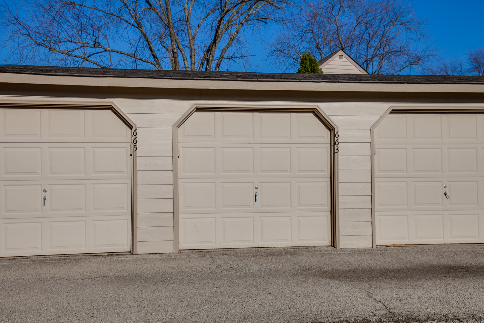 663 Beth Court Gurnee, IL 60031 - Photo 25 of 26 a view of a closet