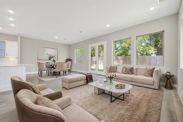$345,000 | 4906 Wunder Way, Houston, TX 77069