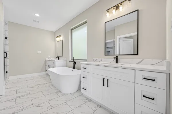 $345,000 | 4906 Wunder Way, Houston, TX 77069