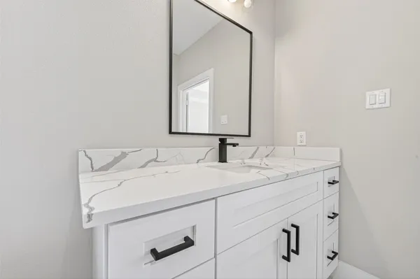 $345,000 | 4906 Wunder Way, Houston, TX 77069
