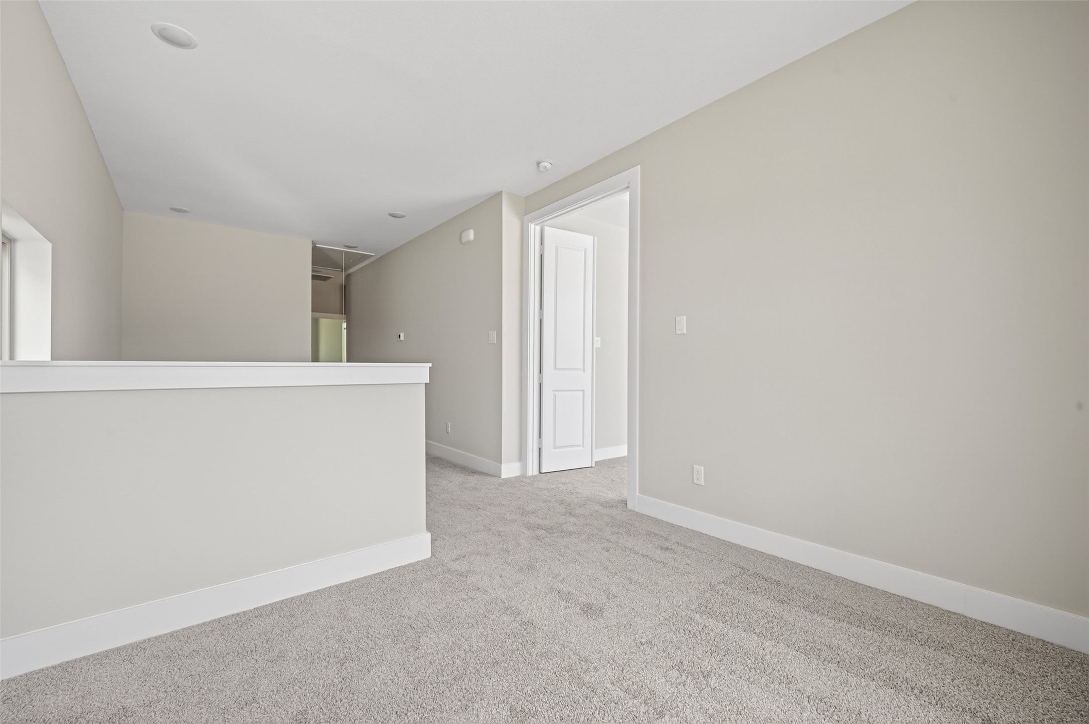 4906 Wunder Way Houston, TX 77069 - Photo 30 of 44 a view of an empty room