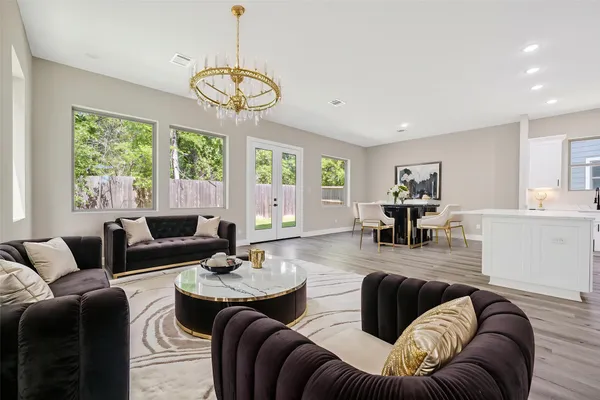 $345,000 | 4906 Wunder Way, Houston, TX 77069