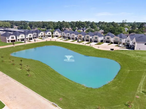 $345,000 | 4906 Wunder Way, Houston, TX 77069