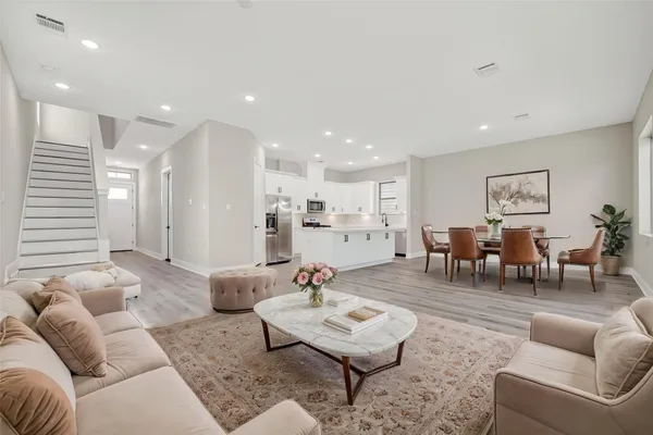 $345,000 | 4906 Wunder Way, Houston, TX 77069