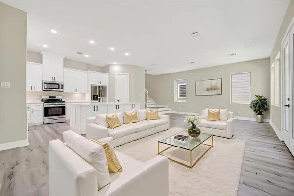 $345,000 | 4906 Wunder Way, Houston, TX 77069