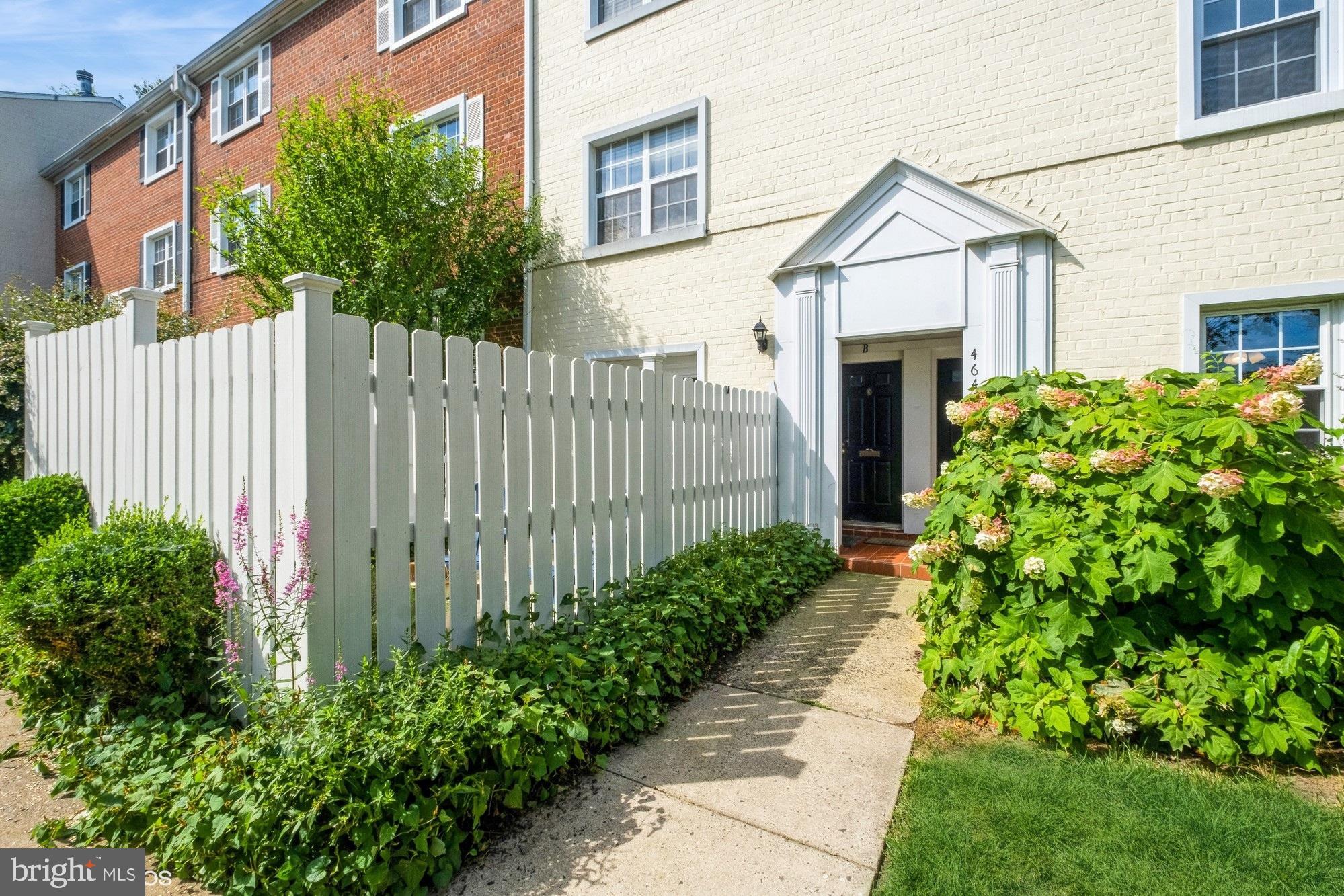 4646 28th Road South, Unit A Arlington, VA 22206 - Photo 1 of 38 Charming & Spacious 2 Bedroom in "The Arlington!"