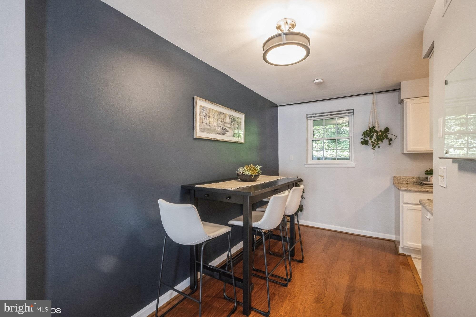4646 28th Road South, Unit A Arlington, VA 22206 - Photo 14 of 38 Dining room between the kitchen & the living room