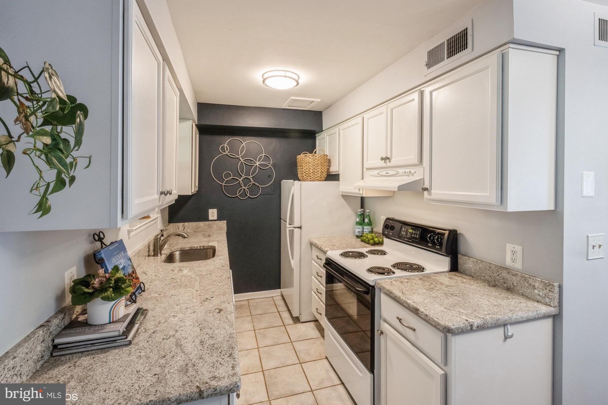 4646 28th Road South, Unit A Arlington, VA 22206 - Photo 20 of 38 Awesome galley kitchen with ceramic tile floors