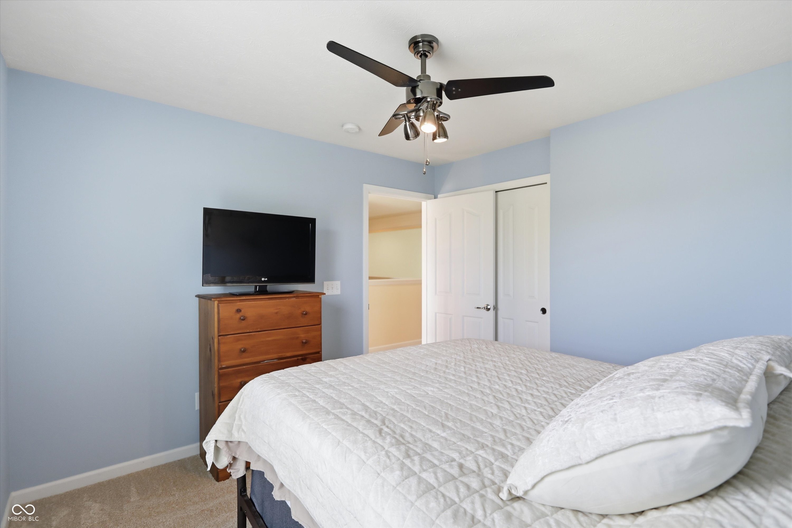 14401 Liverpool Place Fishers, IN 46037 - Photo 45 of 102