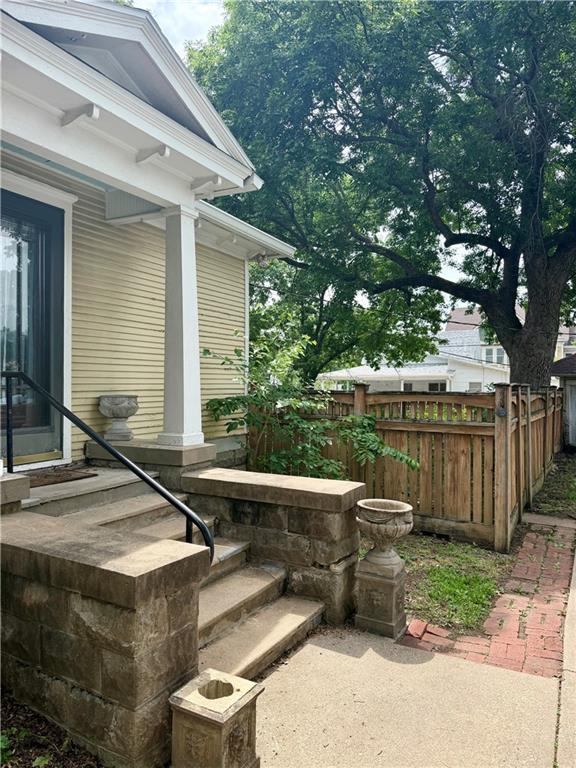 301 North 10th Street Independence, KS 67301 - Photo 3 of 4