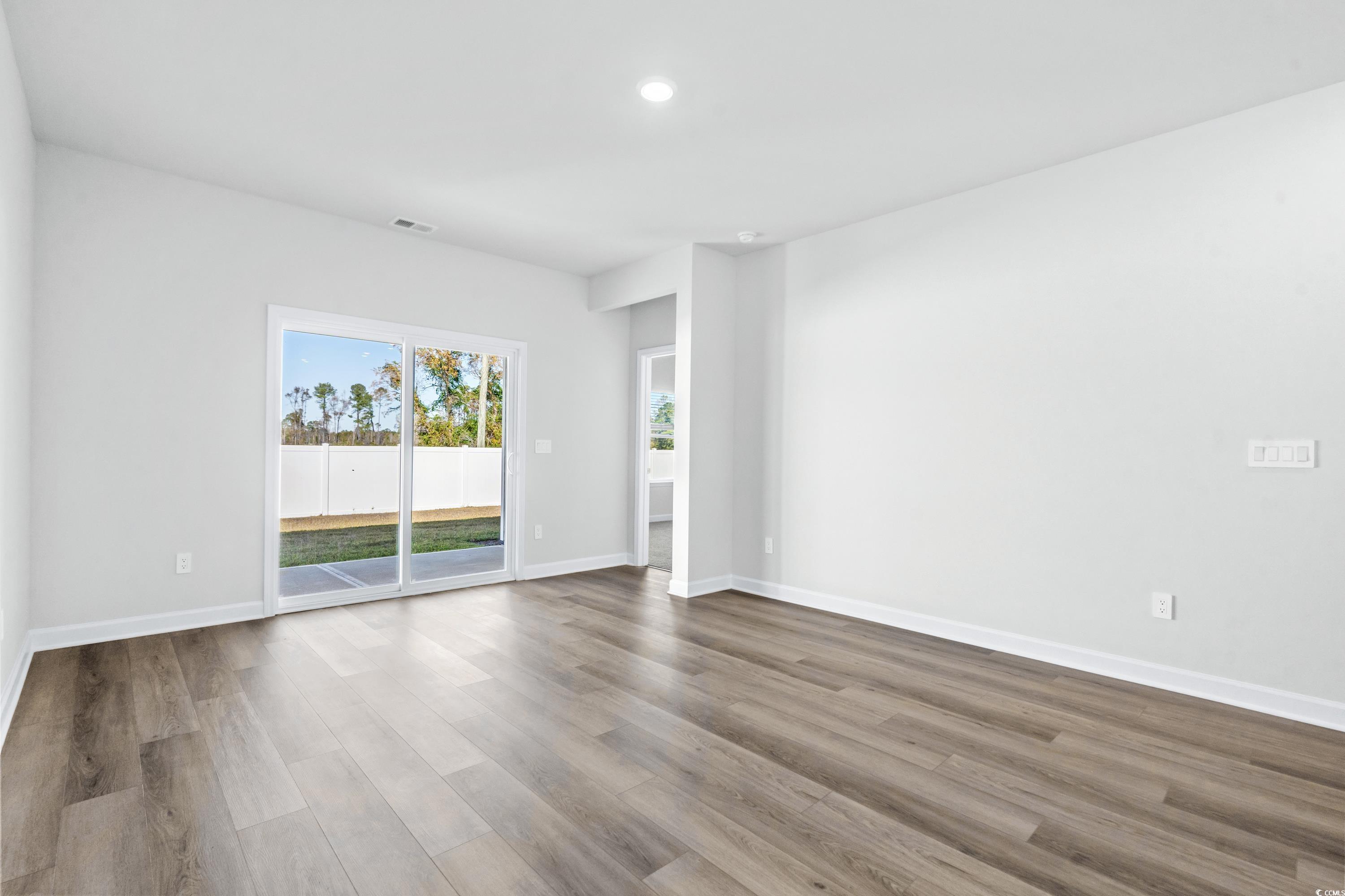 8253 Vibrant Loop Longs, SC 29568 - Photo 8 of 33 Gallery Image 8