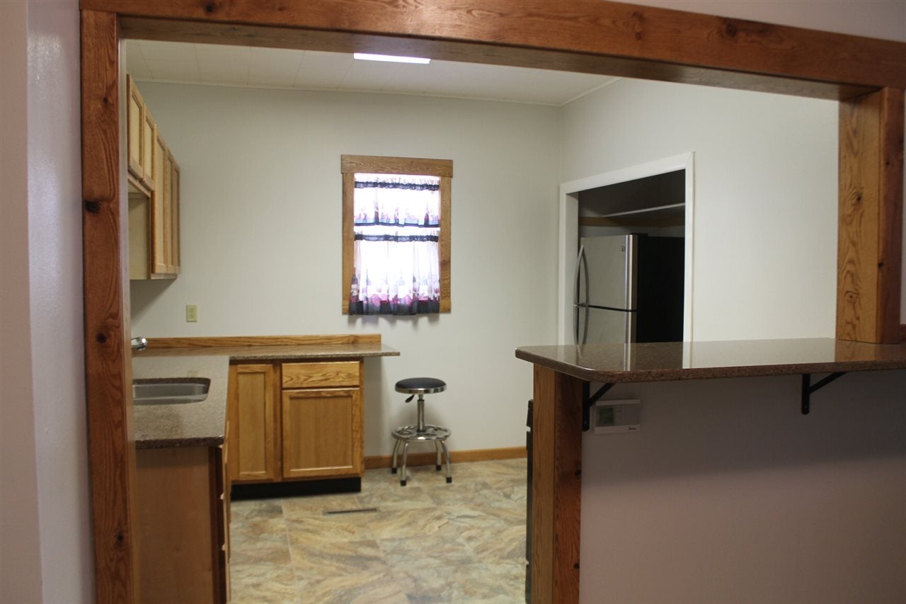 611 Wilson Tama, IA 52339 - Photo 15 of 16 Gallery Image 15