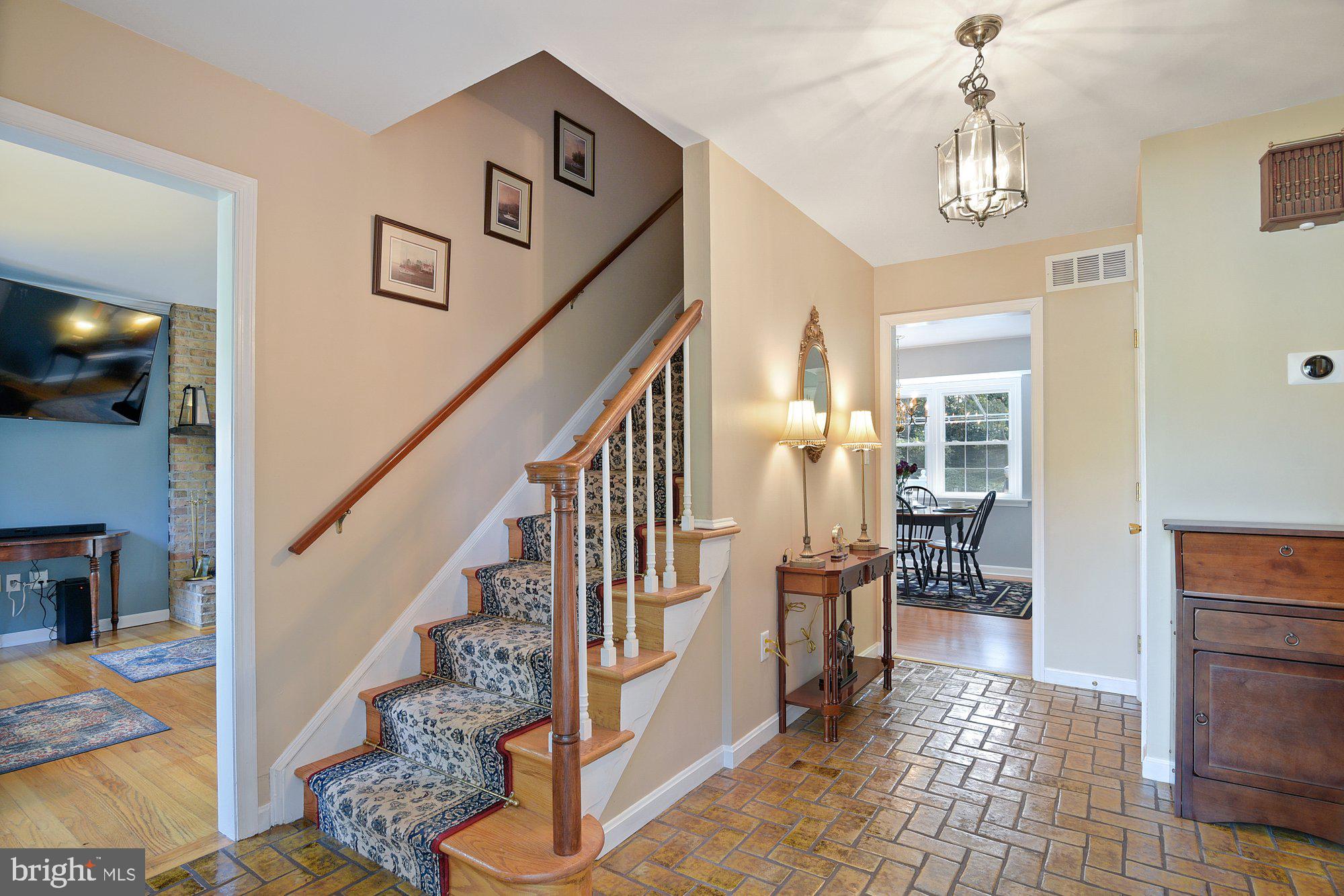 13907 Foxland Road Phoenix, MD 21131 - Photo 27 of 48 Classic center hall colonial