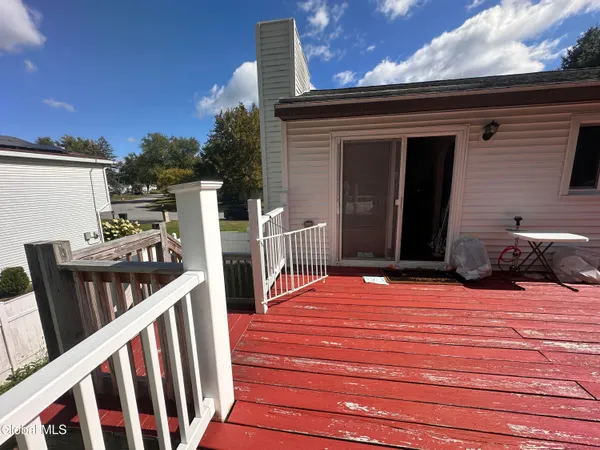 $2,800 | 4 Thoroughbred Lane, Colonie, NY 12205