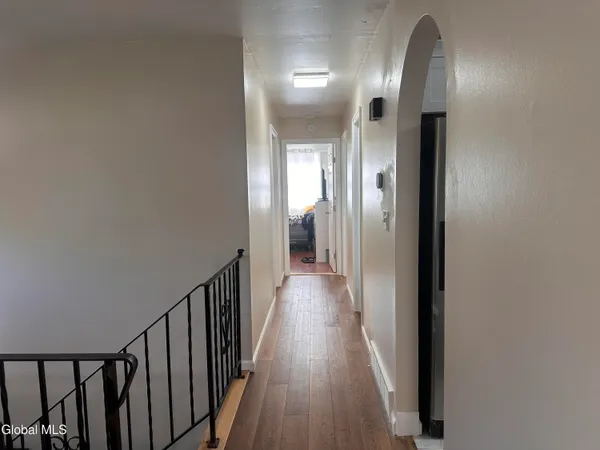 $2,800 | 4 Thoroughbred Lane, Colonie, NY 12205