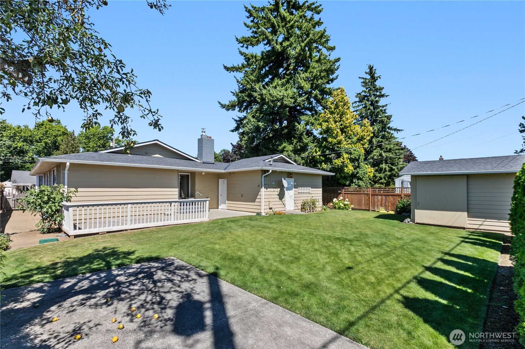 1611 E Street Lynden, WA 98264 - Photo 33 of 36 Gallery Image 33