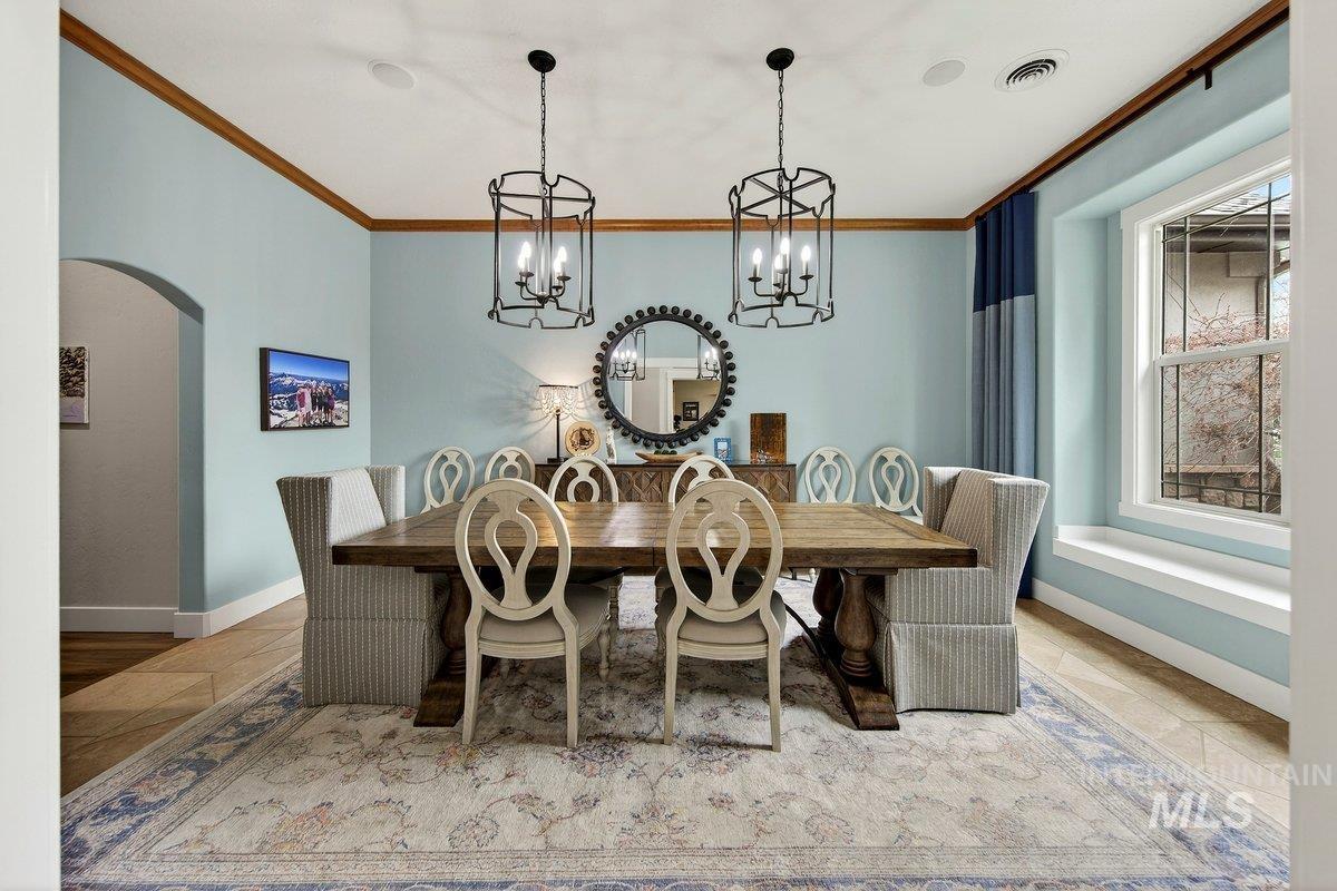 1013 East Rivers End Drive Eagle, ID 83616 - Photo 12 of 39