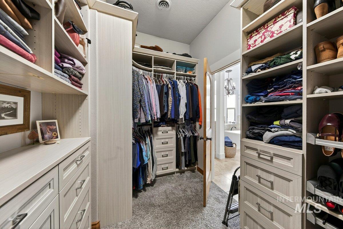 1013 East Rivers End Drive Eagle, ID 83616 - Photo 18 of 39