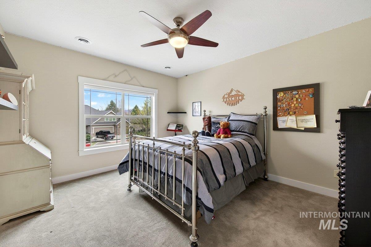 1013 East Rivers End Drive Eagle, ID 83616 - Photo 25 of 39