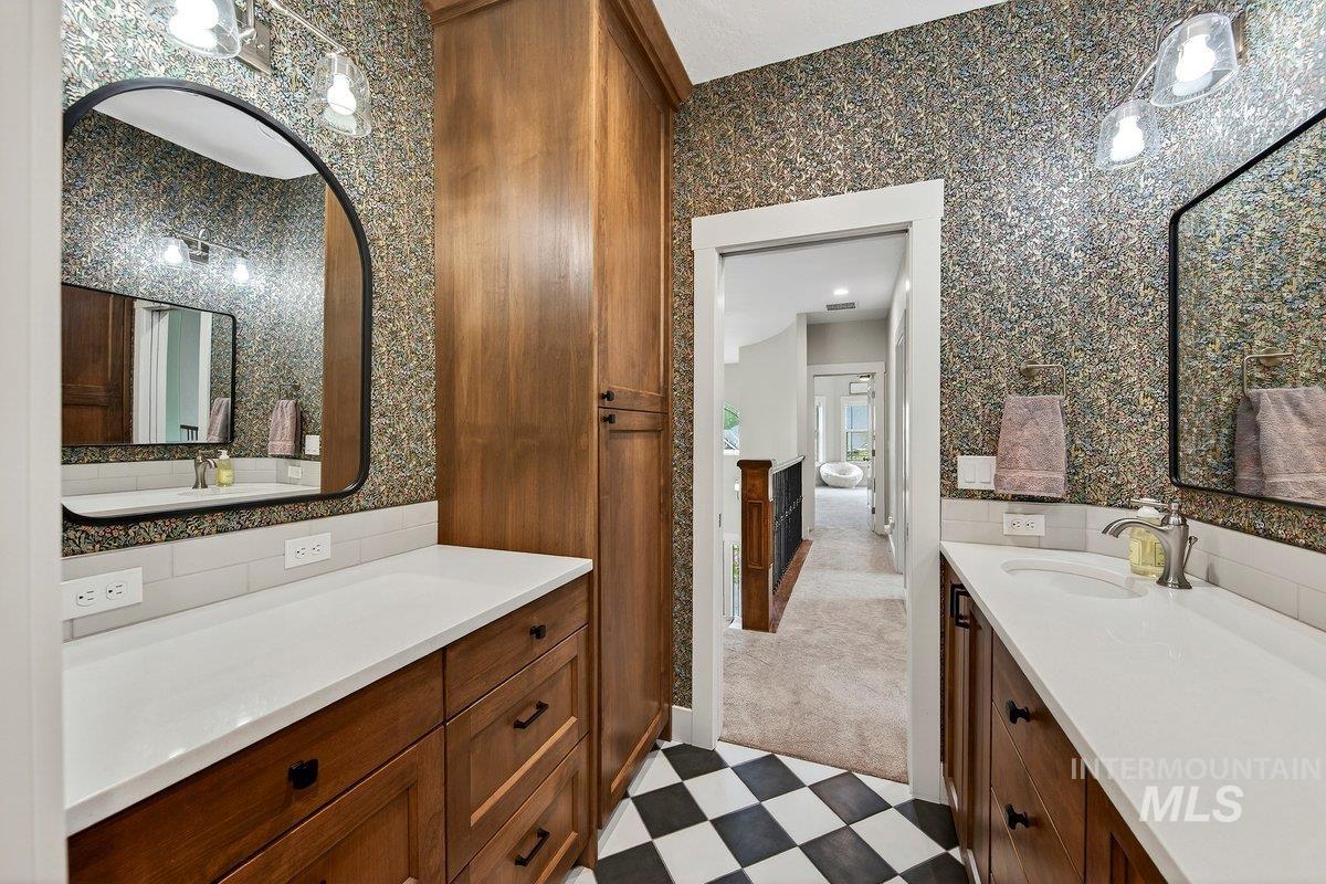 1013 East Rivers End Drive Eagle, ID 83616 - Photo 26 of 39