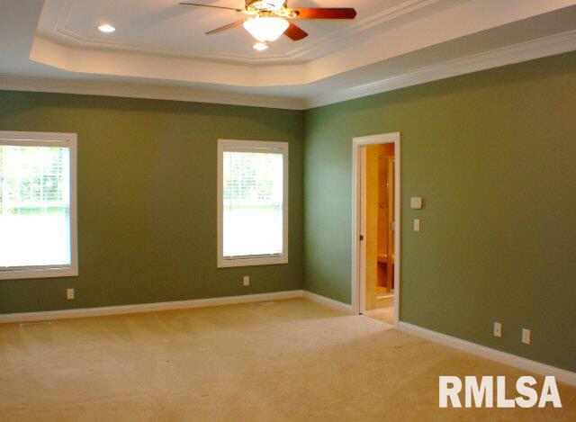 2481 Cattail Ridge Muscatine, IA 52761 - Photo 5 of 9 Gallery Image 5