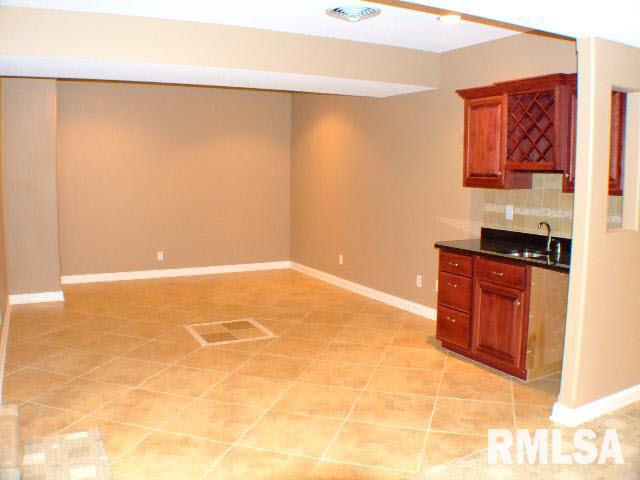 2481 Cattail Ridge Muscatine, IA 52761 - Photo 7 of 9 Gallery Image 7