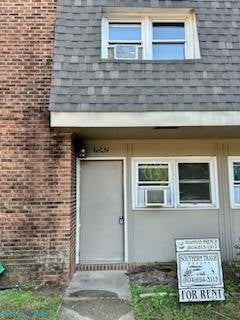 7042 Bray Road Hayes, VA 23072 - Photo 1 of 8