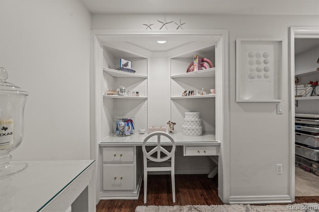232 Guilford Road Bloomfield Hills, MI 48304 - Photo 33 of 40 Gallery Image 33