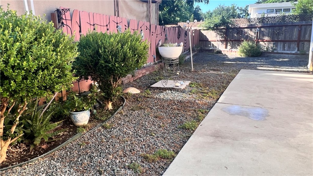 2135 Nord Avenue, Unit 33 Chico, CA 95926 - Photo 19 of 35 a view of a backyard with sitting area