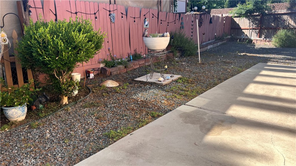 2135 Nord Avenue, Unit 33 Chico, CA 95926 - Photo 30 of 35 a view of a backyard