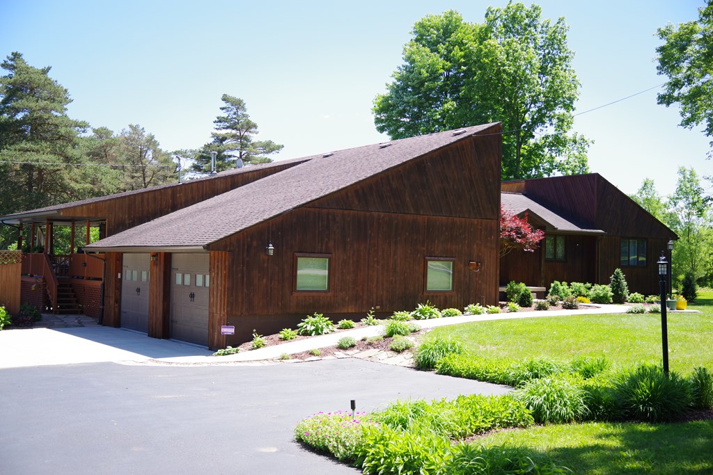 8560 Miola Road Lucinda, PA 16235 - Photo 2 of 46 Gallery Image 2
