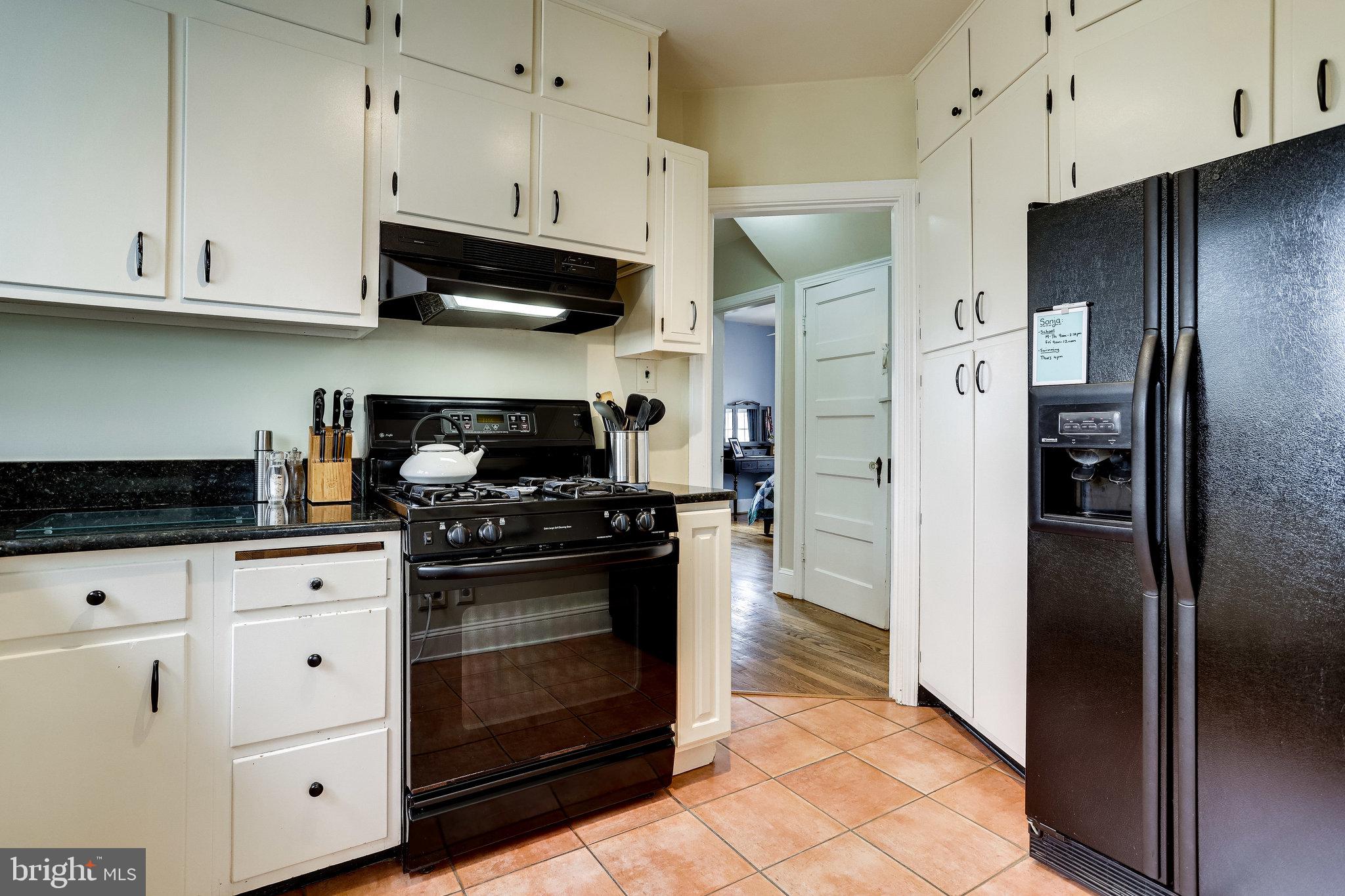 2763 Cameron Road Falls Church, VA 22042 - Photo 14 of 40 Kitchen