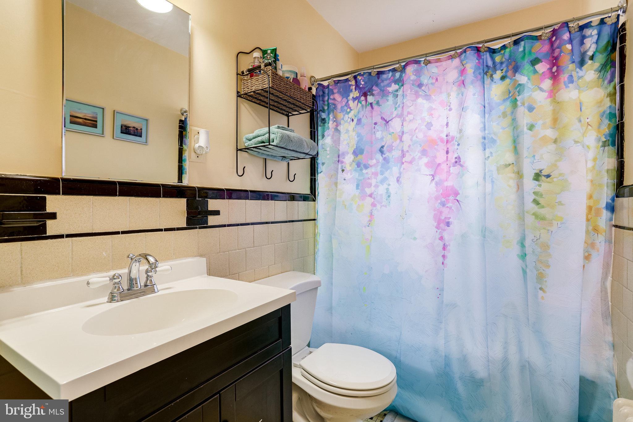 2763 Cameron Road Falls Church, VA 22042 - Photo 22 of 40 Full Bath