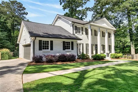 $1,100,000 | 4766 Chamblee Dunwoody Road, Dunwoody, GA 30338