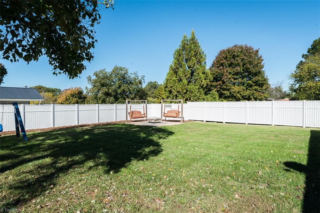 706 Rolling Road Haw River, NC 27258 - Photo 24 of 28 Gallery Image 24