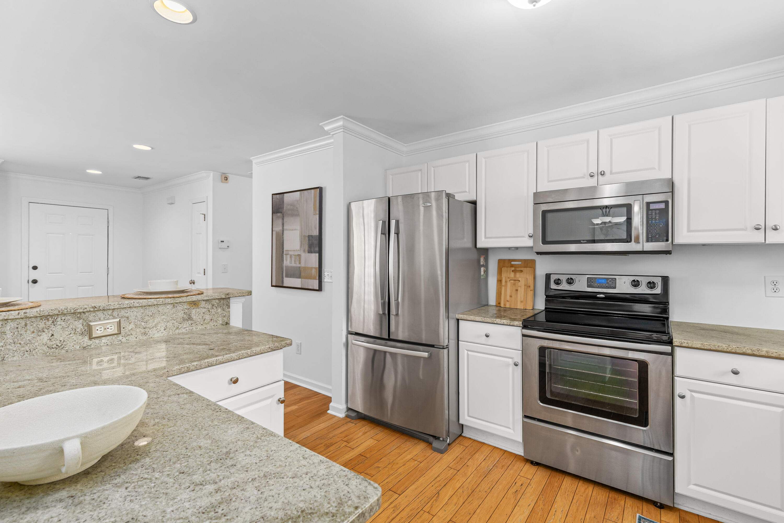 1099 Farmington Road Charleston, SC 29412 - Photo 14 of 39 Kitchen