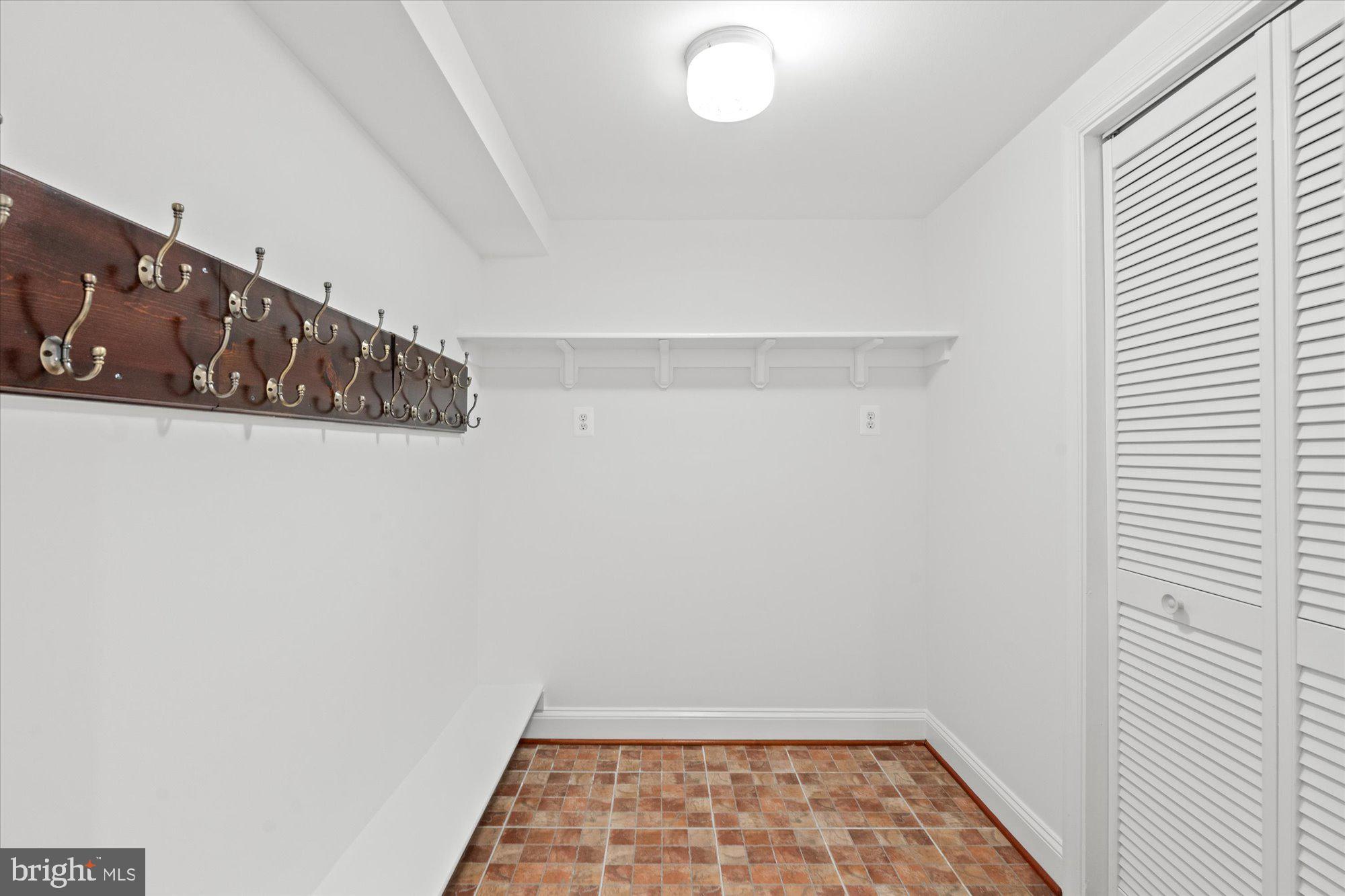 301 Columbia Road Alexandria, VA 22302 - Photo 70 of 82 Lower level closet/mudroom