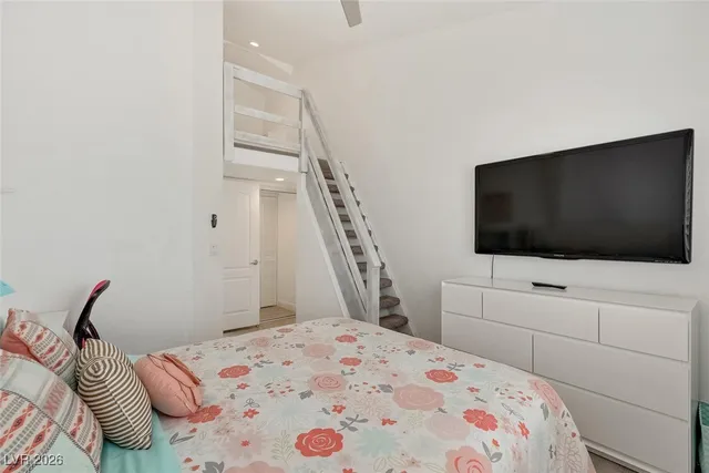 $4,200 | 1404 Sun Copper Drive, Las Vegas, NV 89117