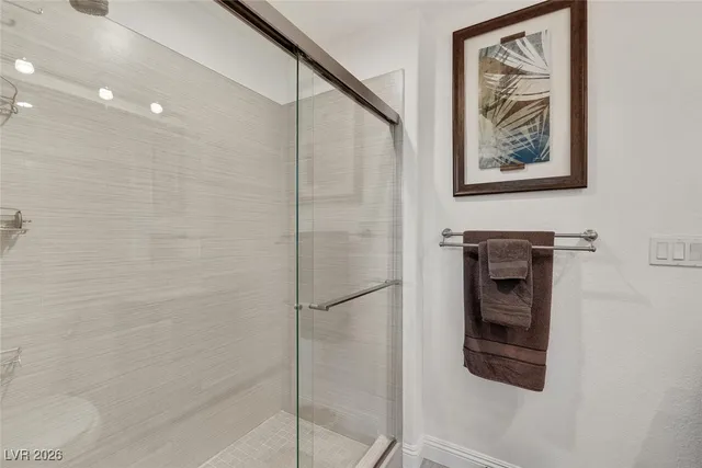 $4,200 | 1404 Sun Copper Drive, Las Vegas, NV 89117