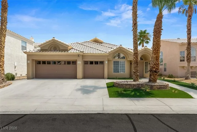 $4,200 | 1404 Sun Copper Drive, Las Vegas, NV 89117
