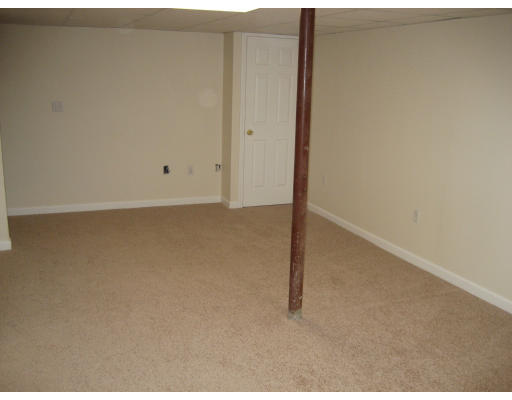 24 Kulig Street Springfield, MA 01104 - Photo 11 of 11 Gallery Image 11