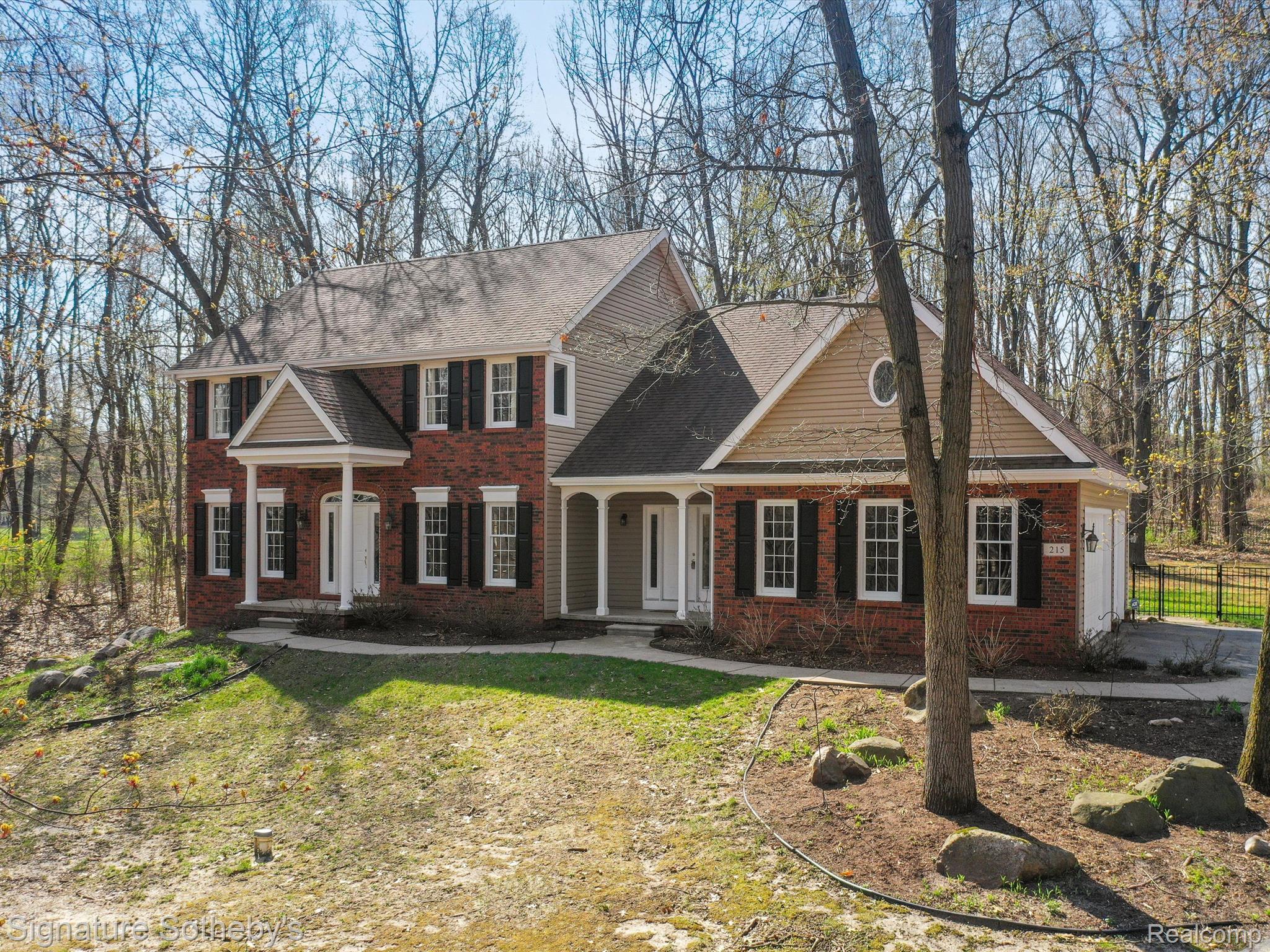 215 Hawk Ridge Drive Clarkston, MI 48348 - Photo 50 of 54 Gallery Image 50