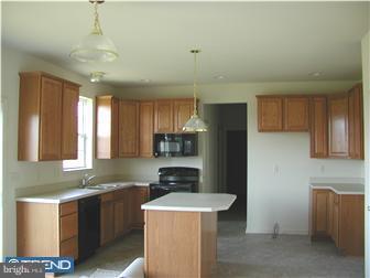 430 East Moyer Road Pottstown, PA 19464 - Photo 2 of 8 Gallery Image 2