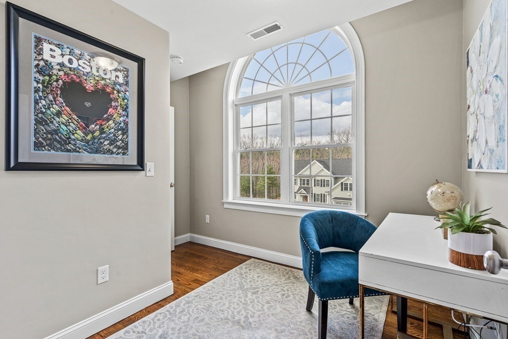 8 Veterans Way Reading, MA 01867 - Photo 33 of 41 Gallery Image 33