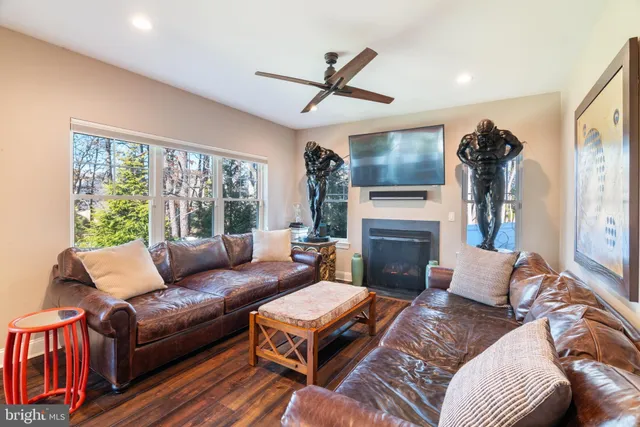 $685,000 | 98 Alexander Drive, Barnegat, NJ 08005